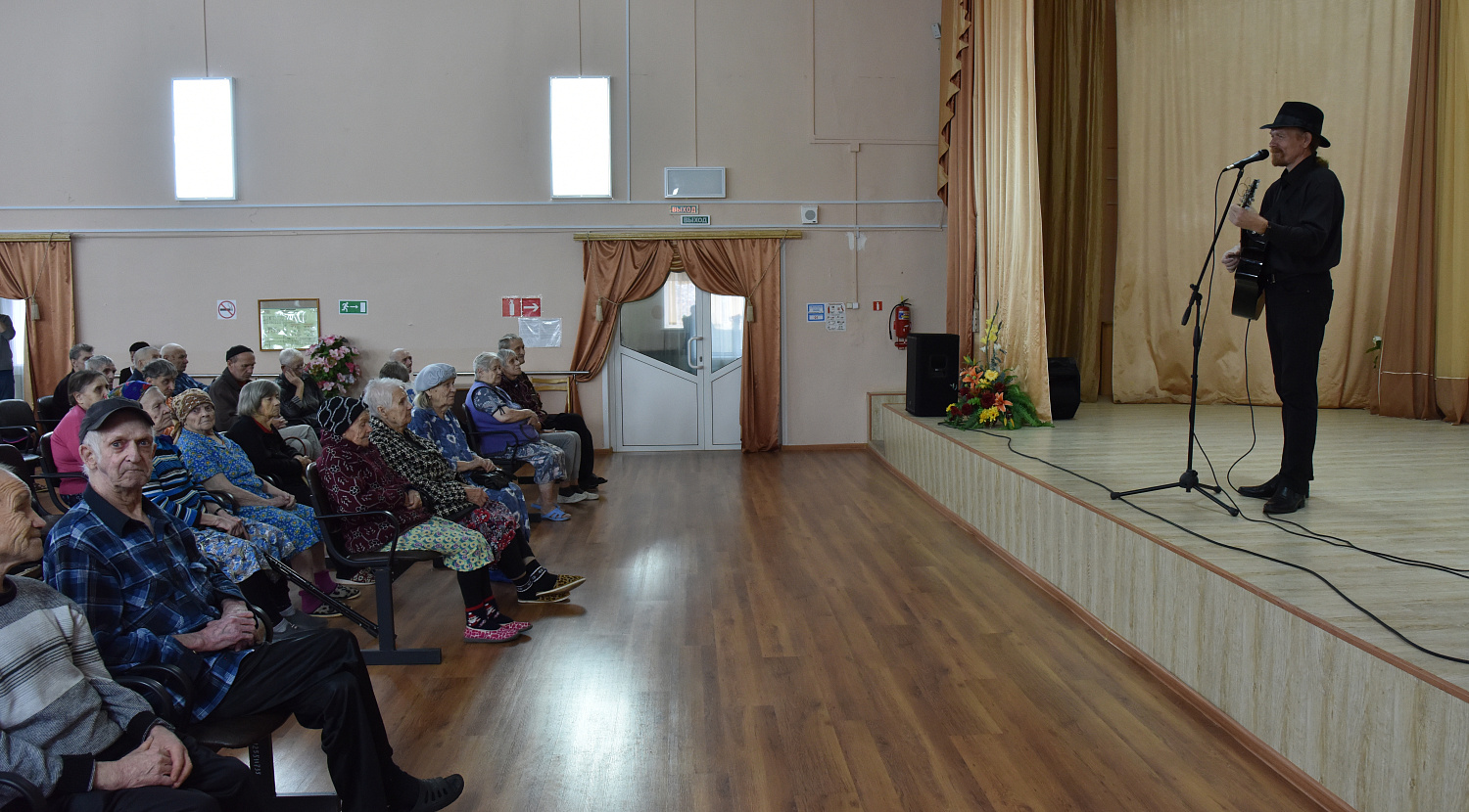 Вечер бардовской песни в «Спутнике»